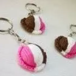 Chaveiro Bola de Sorvete Napolitano